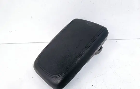 Opel Antara Armrest