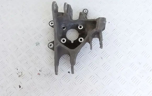 Tesla Model X Rear wheel hub spindle/knuckle 104250600A