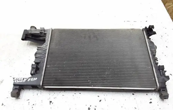 Opel Astra J Coolant radiator 13267655