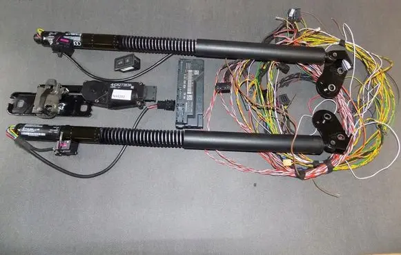 Tailgate/trunk/boot lift motor