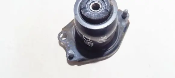 Toyota Prius (XW20) Coil spring mount 