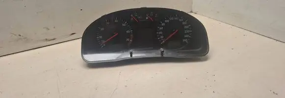 Volkswagen PASSAT B5 Speedometer (instrument cluster) 110008919020 3B1919860
