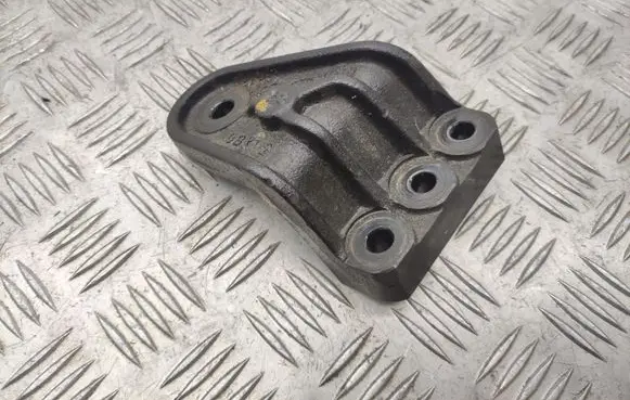 Hyundai i20 (GB IB) Engine mounting bracket