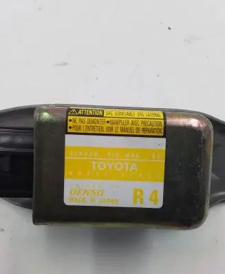Toyota Prius (XW20) Airbag deployment crash/impact sensor 8983347030 1879000911