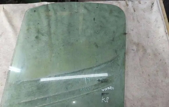 Opel Vivaro Front door window/glass (coupe) 43r00048