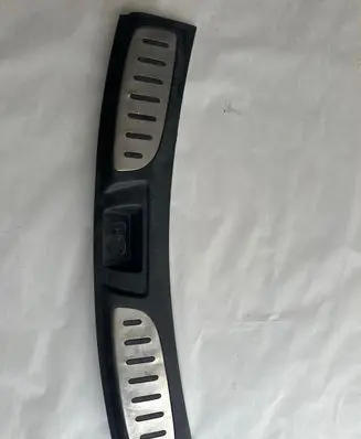 Dodge Durango Trunk/boot lower side trim panel 10222018 1GW67DX9AC 100981020BLR