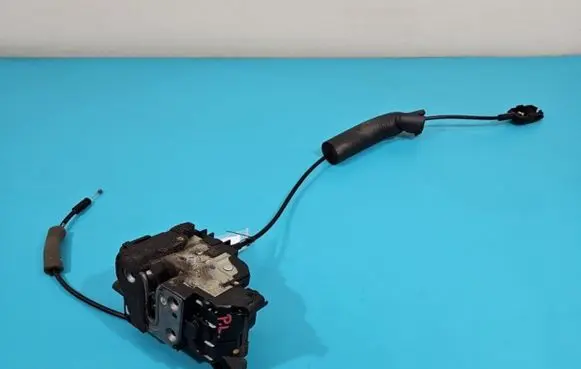 Renault Scenic III - Grand scenic III Front door lock IMPRK1395174