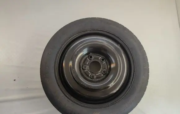 Chrysler Town u0026 Country V R17 spare wheel 022614