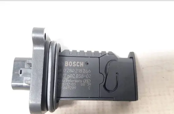 BMW X1 F48 F49 Mass air flow meter 7602038 13627602038