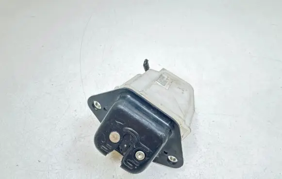 Honda Civic Tailgate/trunk/boot lock/catch/latch EUK9361120A EE0064083