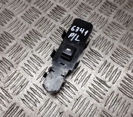 Peugeot Expert Quarter vent window switch 09334 1499412
