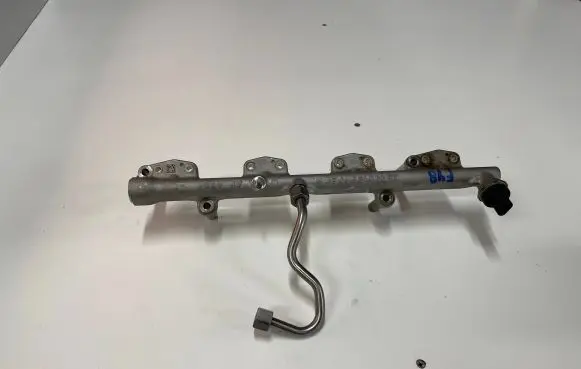 BMW X1 F48 F49 Fuel main line pipe 8665633
