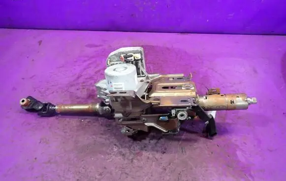 Renault Clio III Power steering pump