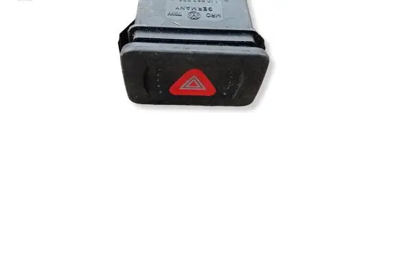 Volkswagen PASSAT B5.5 Hazard light switch 1J0953235J 1J0953235H 1J0953235D