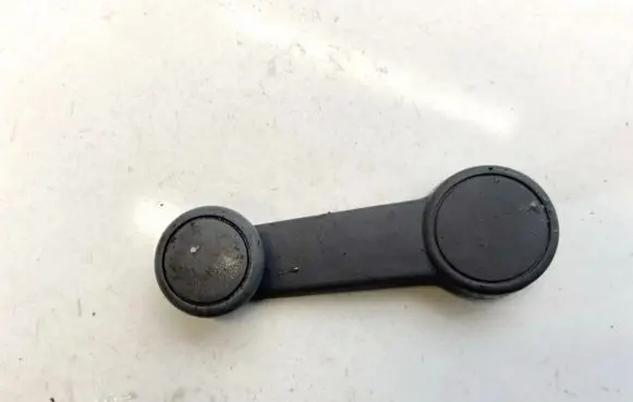 Ford Mondeo Mk III Front door window winding handle f23342