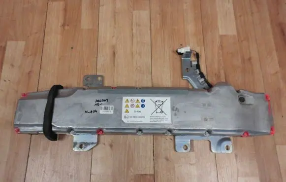 Mazda CX-30 Voltage converter inverter BDMC67ZB3E BDMC67ZB3