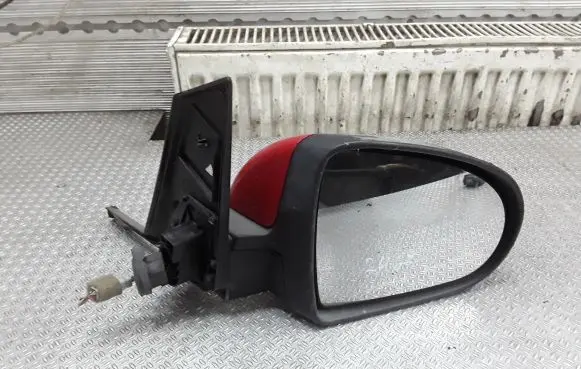 Mitsubishi Colt Front door electric wing mirror E9014259