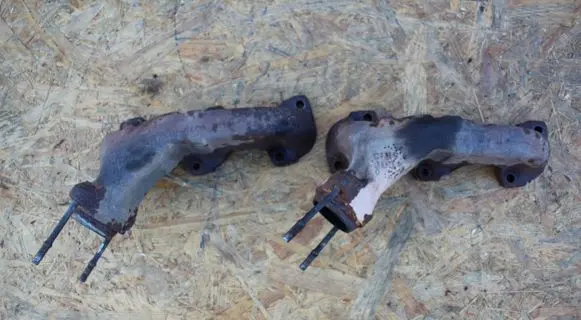 BMW 7 E32 Exhaust manifold