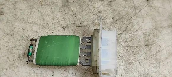 Volkswagen Eos Heater blower motor/fan resistor