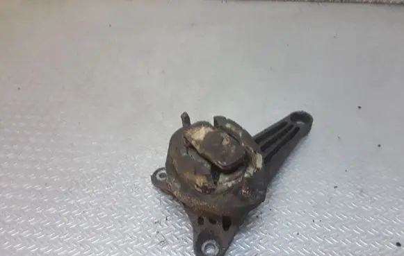 Audi A4 S4 B7 8E 8H Gearbox mount 8E0399115P