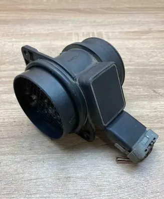 Peugeot 307 Mass air flow meter 9629471080 5WK9621