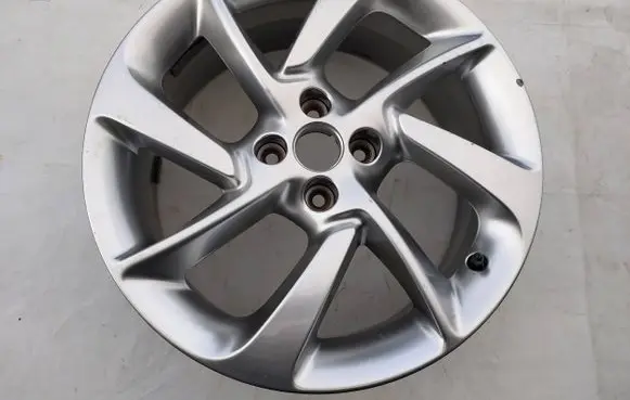 Opel Adam R17 alloy rim OPO74K1