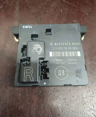 Mercedes-Benz E W211 Door control unit/module 2118201626 356806