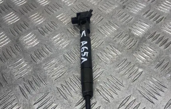 Mercedes-Benz E W212 Fuel injector A6510703087