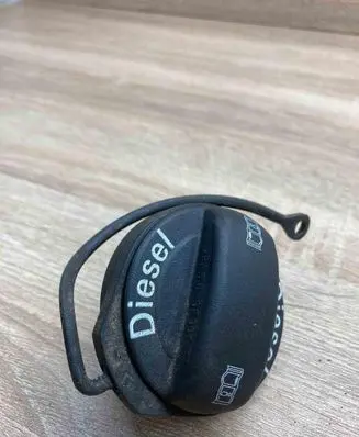 Volkswagen PASSAT B6 Fuel tank filler cap 3C0201553D