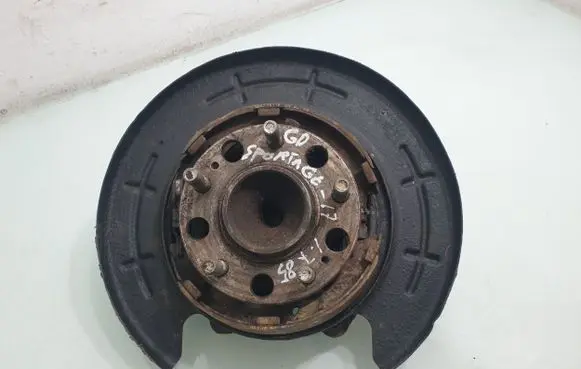 KIA Sportage Rear wheel hub