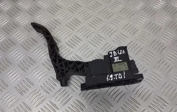 Seat Ibiza III (6L) Accelerator pedal position sensor 6Q1721503D