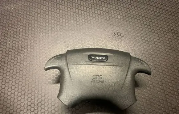 Volvo C70 Steering wheel airbag 1509008286301205