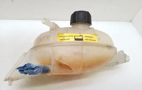 Opel Movano B Coolant expansion tank/reservoir 217100015