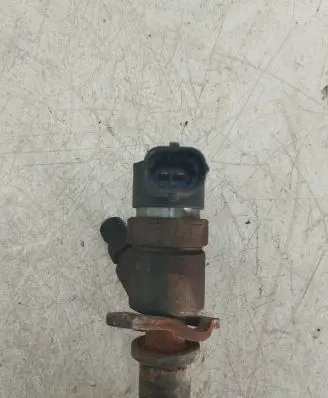 Volvo S40, V40 Fuel injector 8658351 945110 1A03D7A