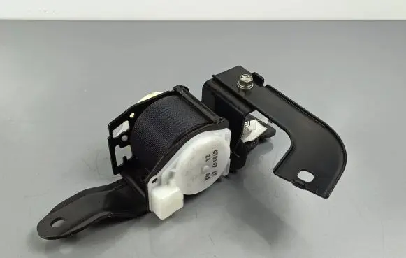 Mitsubishi Outlander Roof seat belt 1096305