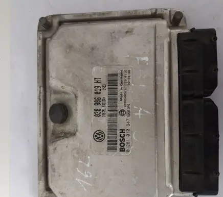 Skoda Fabia Mk1 (6Y) Engine control unit/module 038906019HT 0281010947