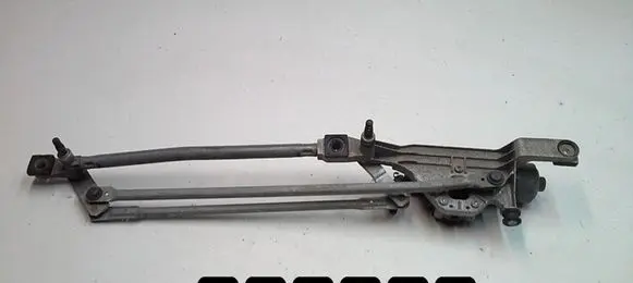 Ford Focus Front wiper linkage and motor 039024173105
