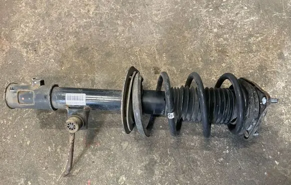 Hyundai ix35 Front shock absorber with coil spring 546502Y610 L610 L610546502Y610
