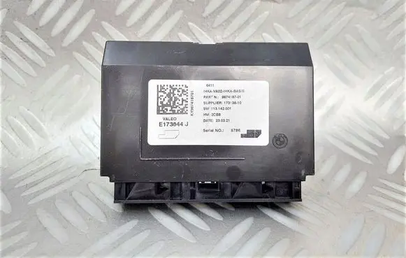 BMW 2 F22 F23 Air conditioner control unit module 9874187