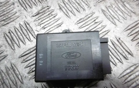 Ford Mondeo Mk III Light module LCM 3S7T-17D539-AB