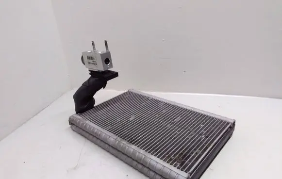 Opel Grandland X Air conditioning (A/C) radiator (interior) 5P1350000 A31101900 377407D032851B