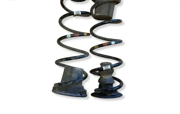 Opel Combo E Rear coil spring 8953