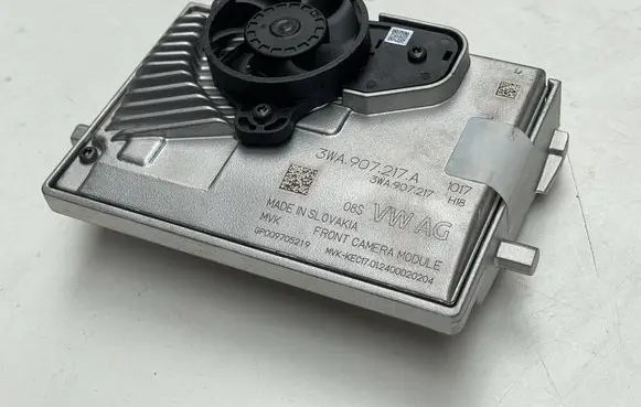Audi A6 Allroad C8 Rear glass lock/latch W477 2Q0980653D