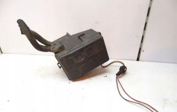 Opel Astra G Fuse box cover 90560119