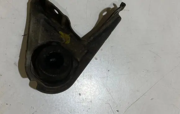 Ford Mustang VI Muffler mount bracket/holder FR335G298C