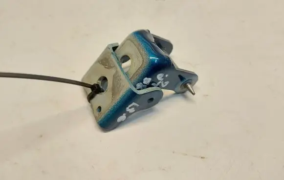 Peugeot 3008 III Front door upper hinge PEU3008