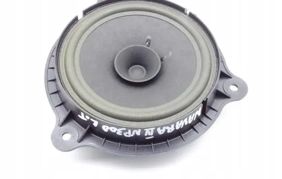 Nissan Navara D23 Rear door speaker 20W40HM