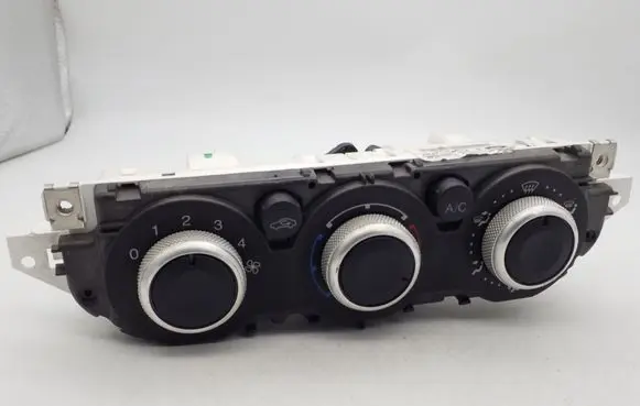 Ford Focus Climate control unit 7M5T19980AA