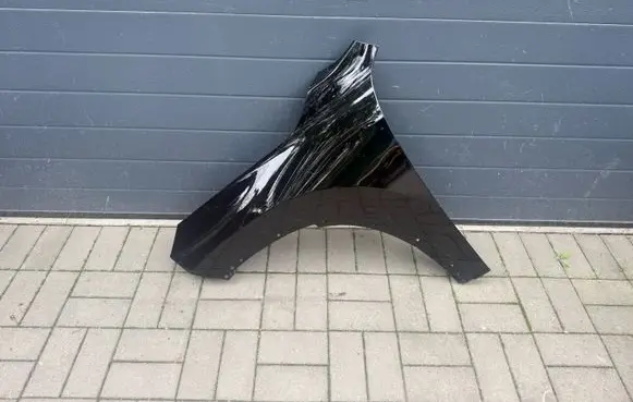 BMW X1 U11 Fender 7700143
