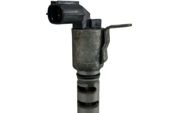 Toyota Avensis T270 Camshaft vanos timing valve 30T060 5020H3
